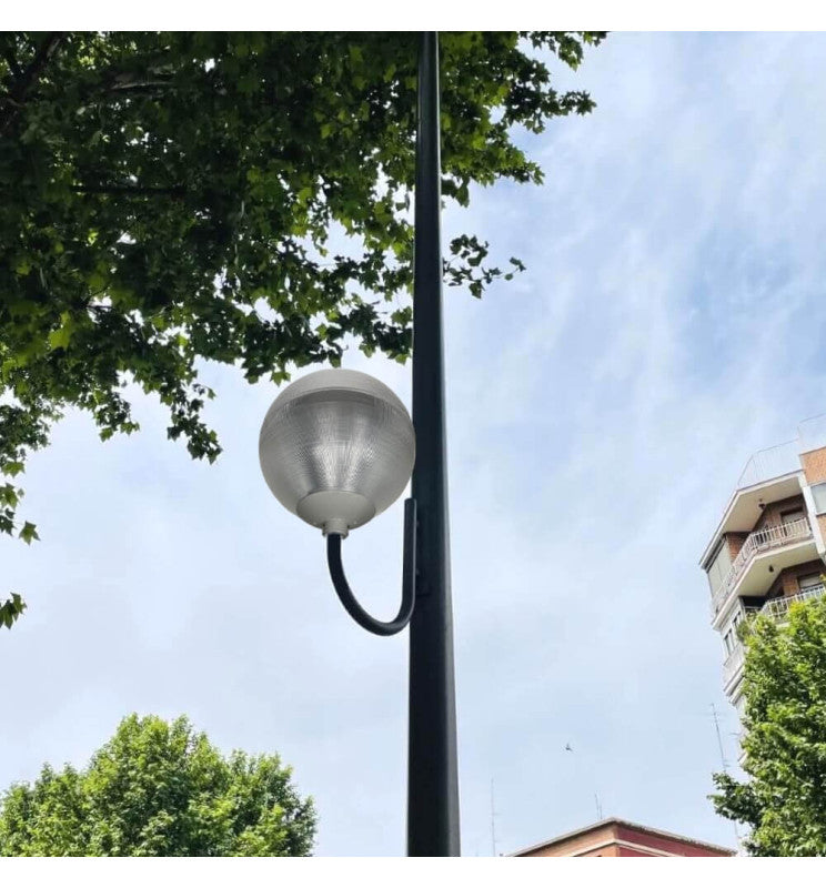 Anti Light Pollution Globe Streetlight for E27 LED Bulb