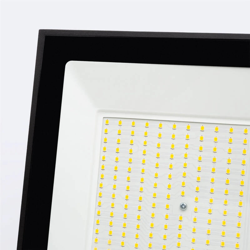 200W LED Floodlight 4000K IP65 120lm/w